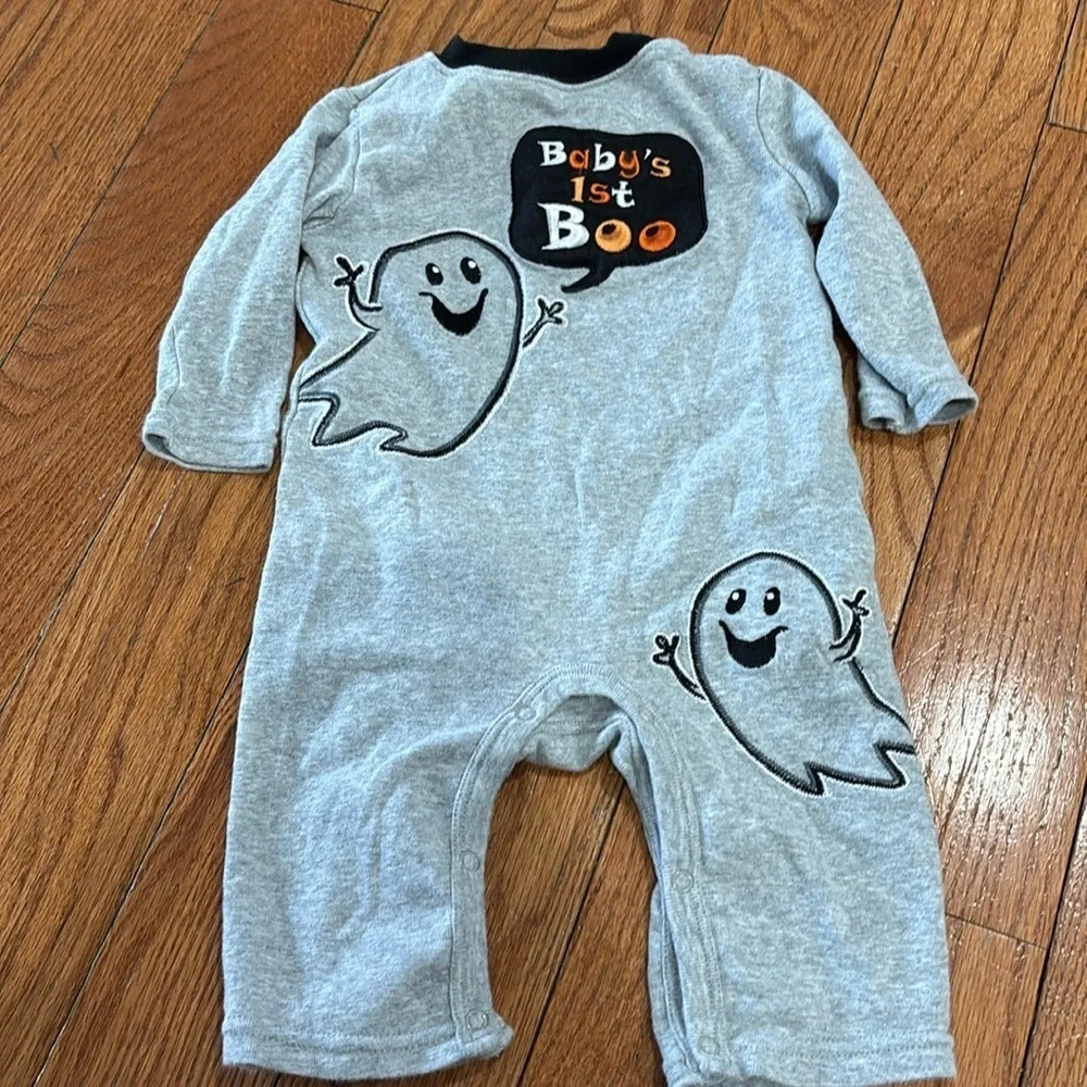 Baby’s First Boo Halloween outfit or sleeper 3-6 Months Koala Kids gray
